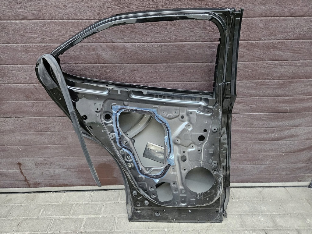 Дверь задняя задние левая lexus ux 2018- bardzo ładne org Доставка