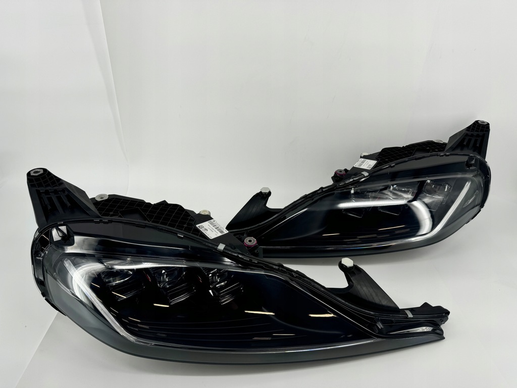 фото №1, Toyota supra full led usa лампа левая правая