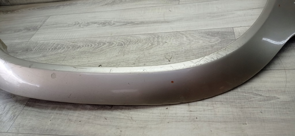 фото №10, Suzuki vitara i 1 88-99r молдинг крила права перед