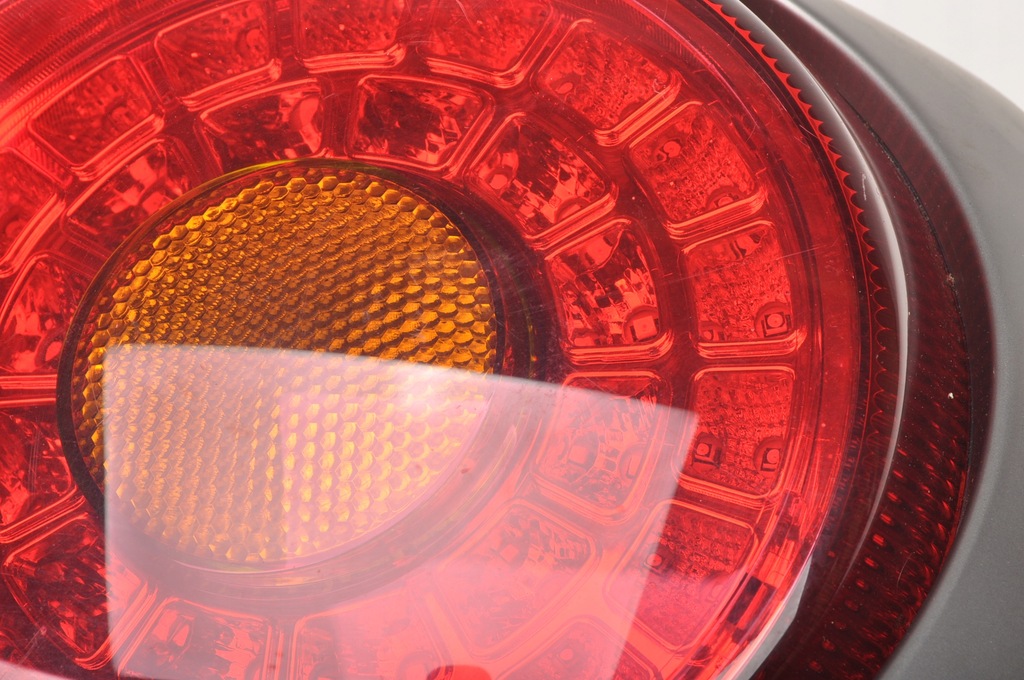 фото №9, Alfa romeo mito лампа правая задняя правый 156087329