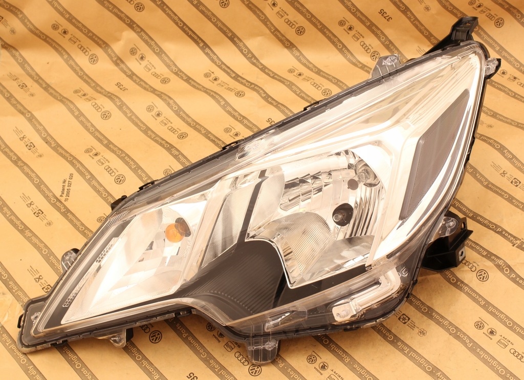 фото №1, Mitsubishi space star 2 ii fl lift 19+ лампа перед