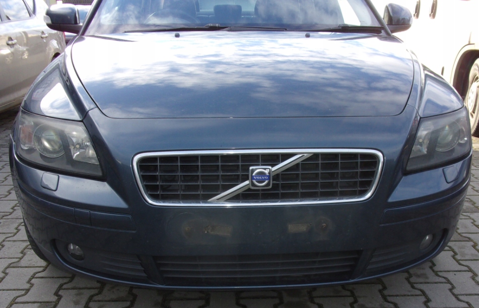 фото №1, Капот volvo s40
