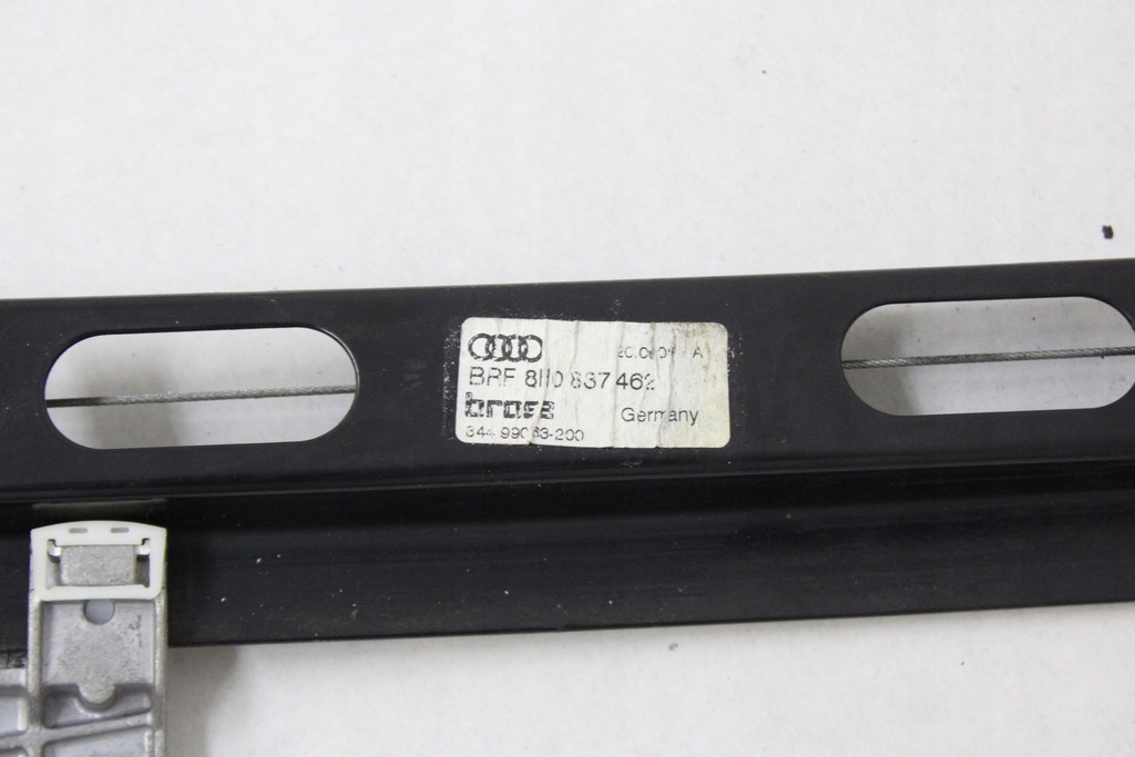 фото №11, Audi a4 b7 cc cabrio 2007r- подъемник стекло правый перед