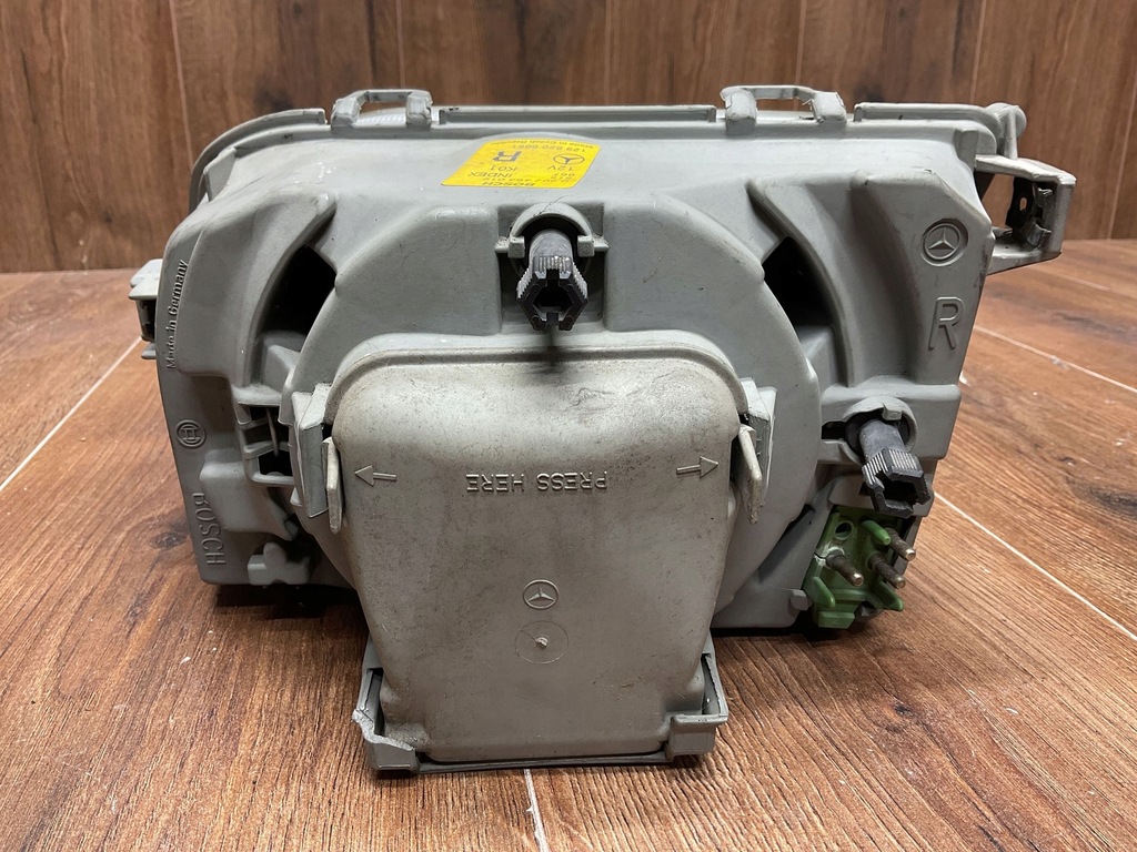 фото №7, Лампа права фара bosch mercedes-benz r129 sl 500 1298206861