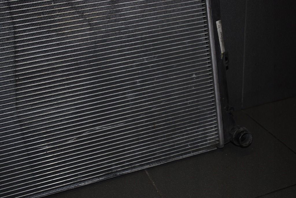 фото №5, Радіатор wody vw passat b6 2.0 tdi 3c0121253k