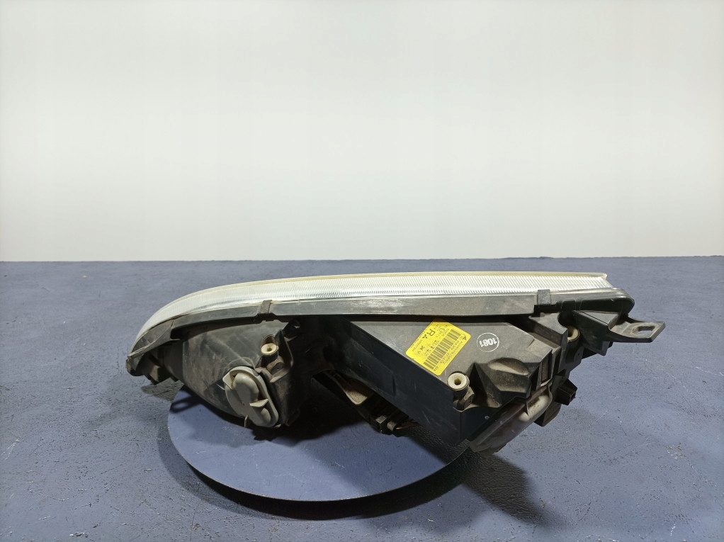фото №4, Mitsubishi colt mk6 z30 фара лампа перед правый eu mr957354