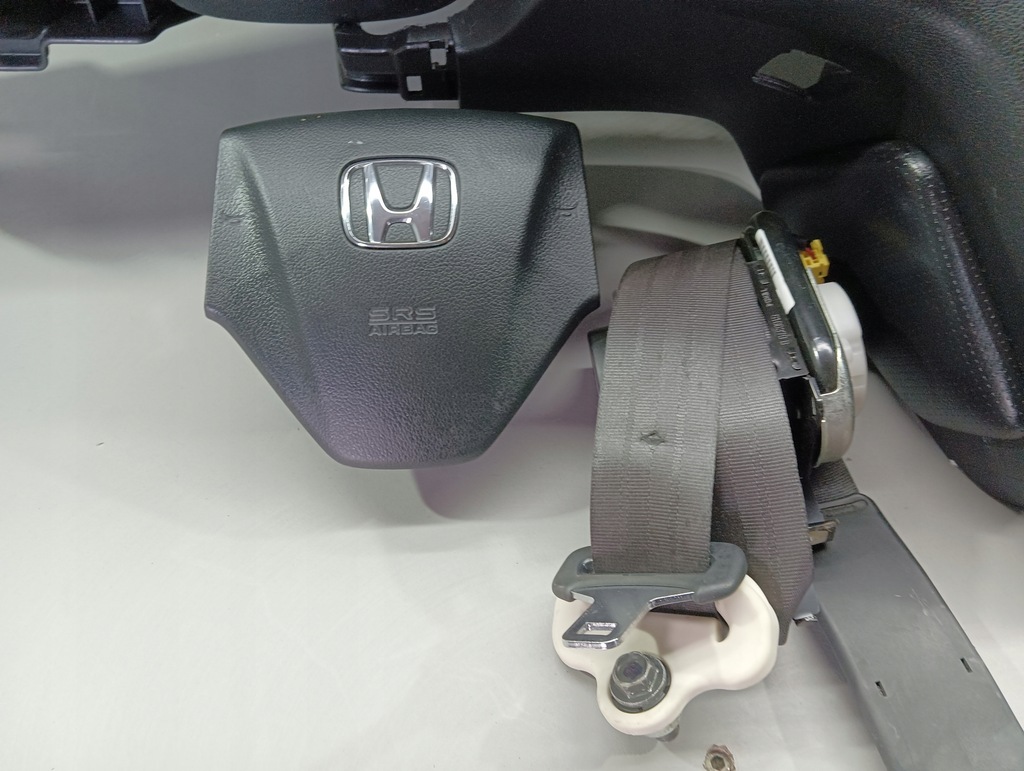 фото №8, Панель приладів консоль панель приладів 2xpasy 2x подушка безпеки модуль подушка безпеки honda cr-v iv 2012-15r