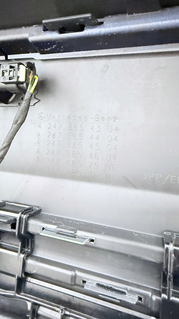 фото №15, Mercedes h247 gla amg бампер задняя задний 6xpdc 790 kompletny keyless