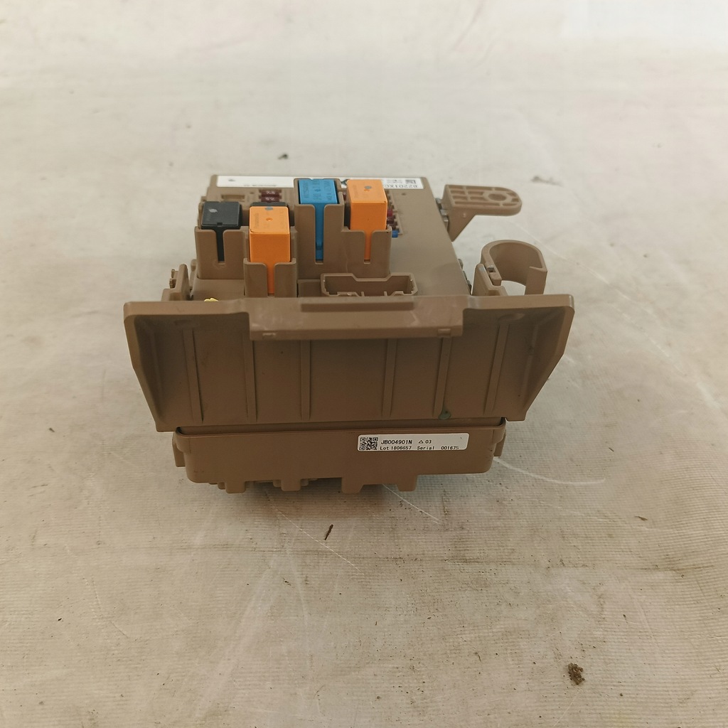 фото №5, Subaru ascent 19- коробка предохранителей usa 82201xc20a