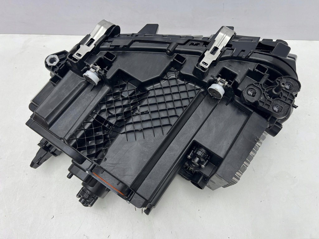 фото №8, Rolls royce spectre лампа передняя правая full led 5a830b4