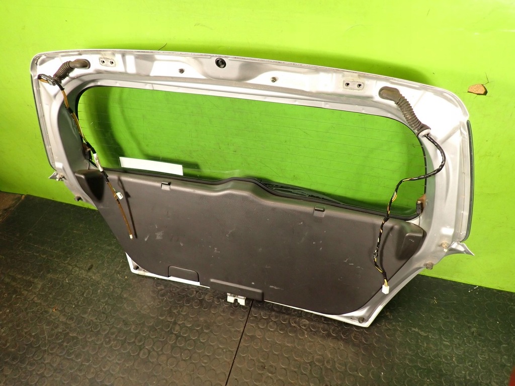 фото №8, Крышка багажника задняя с стекло suzuki swift iv zcc 05r