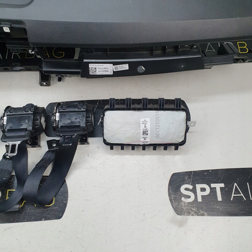 Kangoo iii приборная панель панель  подушки безопасности ремни подушка безопасности 2021-.... с Разборки