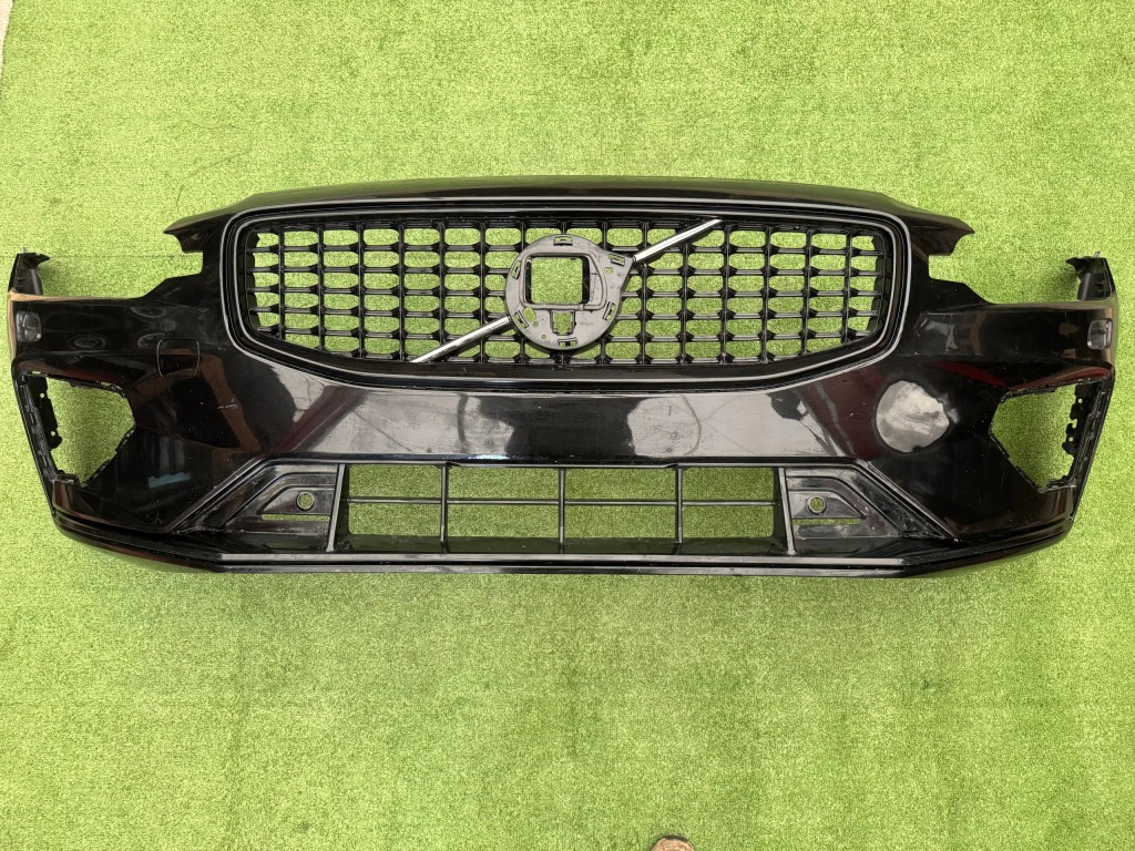 фото №1, Бампер передний перед volvo v60 s60 решётка радиатора решётка r-design 31690530