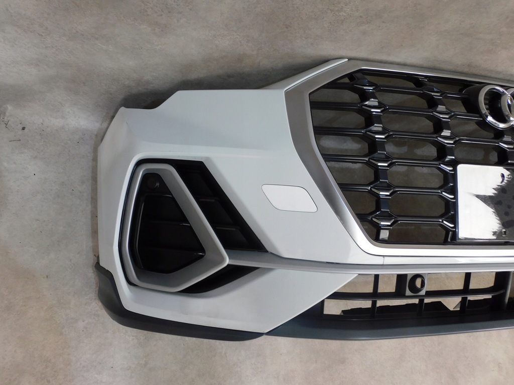 фото №10, Audi q3 83a s line бампер перед решітка радіатора ґрати