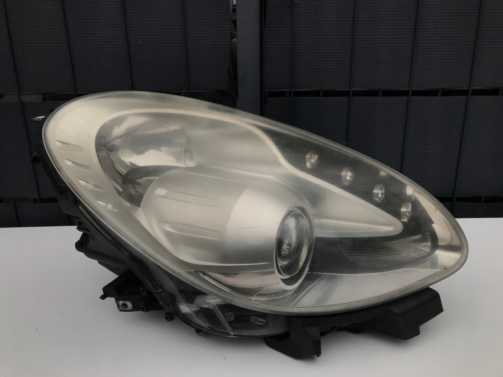 Купити Alfa romeo giulietta правий фара перед передня ксенон led 2011-