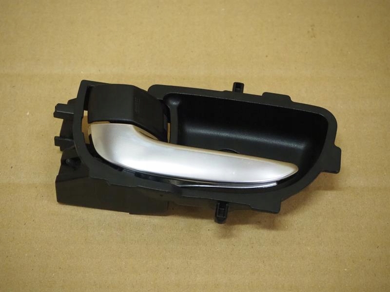 фото №1, Ручка внутрішня лівий перед toyota auris ii