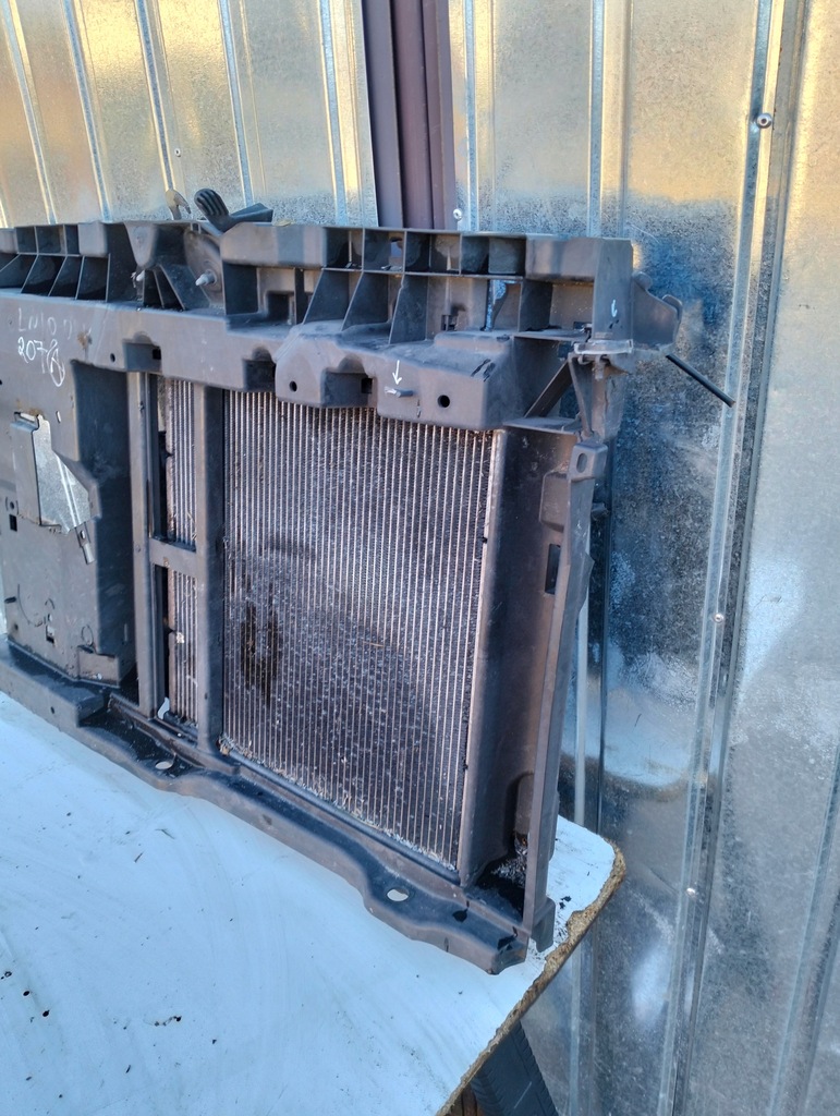 фото №6, Pas передній радіатор вентилятор peugeot 207 бензин