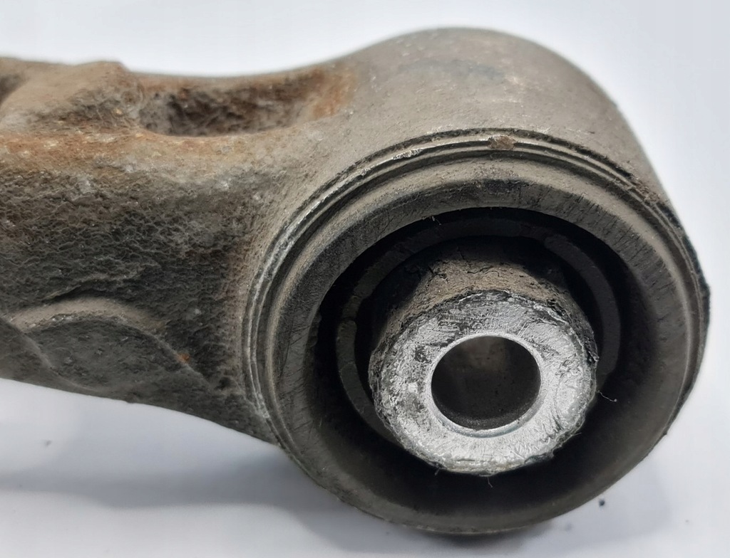 фото №6, Важіль правий задня mercedes ml w164 000060363106