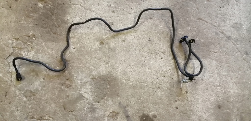 фото №1, Nissan qashqai j10 2.0 dci шланг топлива