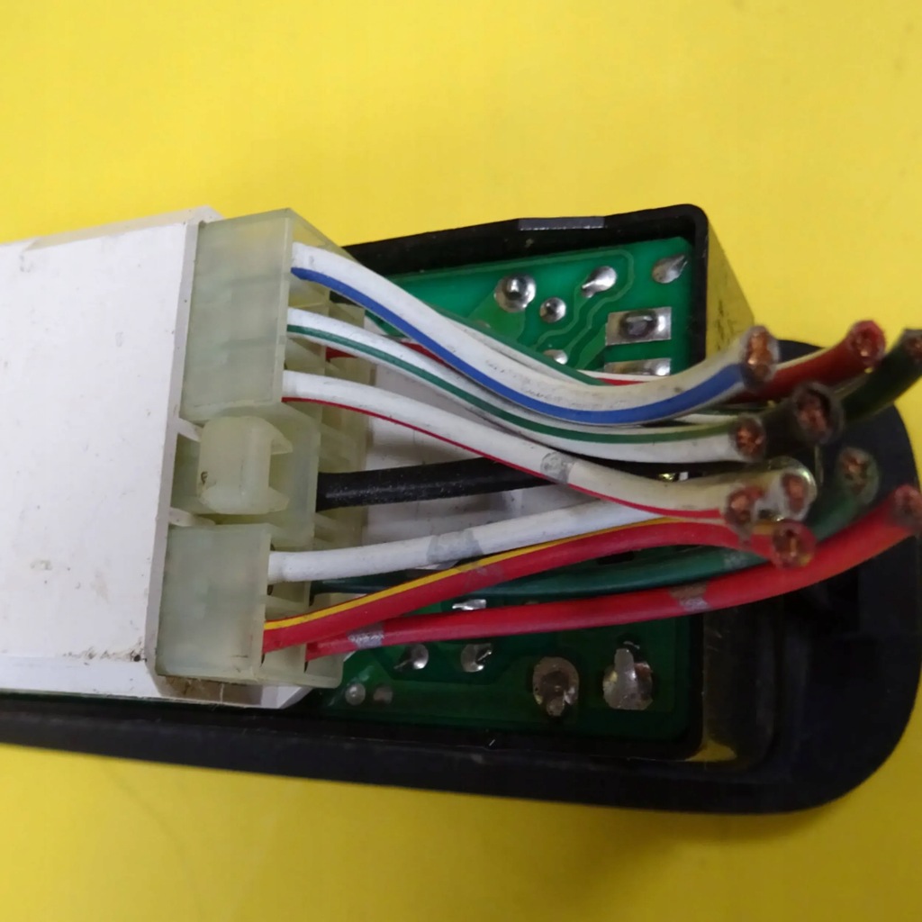 фото №7, Переключатель панель окон левый перед suzuki liana 7264z26 nr1134