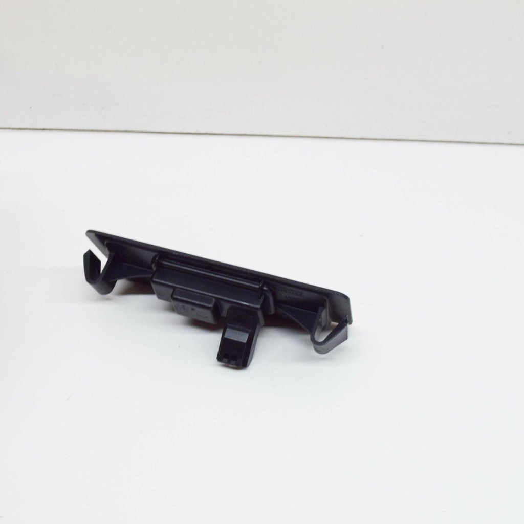 фото №13, Світло номерного знака задня volvo v40 оригінальний 31352526