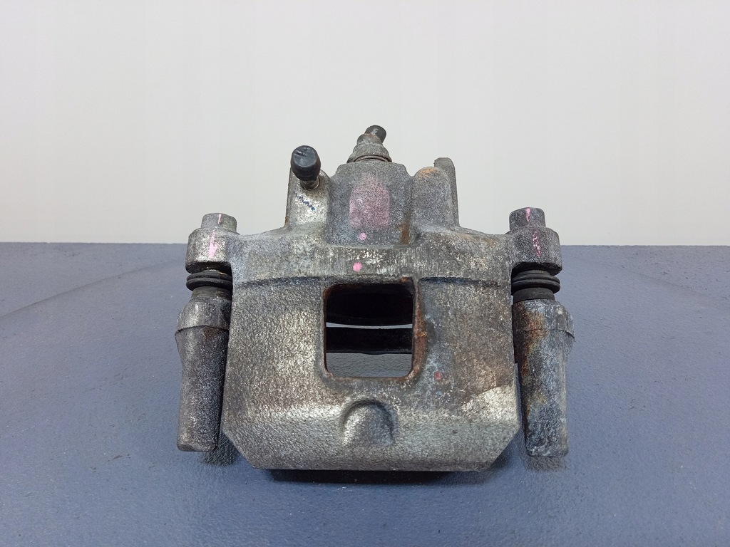 фото №1, Space star ii 1.2 суппорт тормозной перед правый