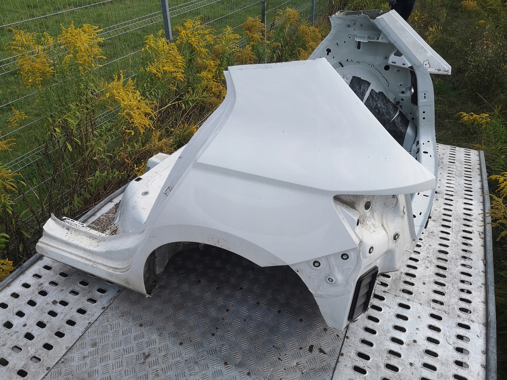 фото №1, Skoda fabia iv четверть задняя крыло задняя pas задний