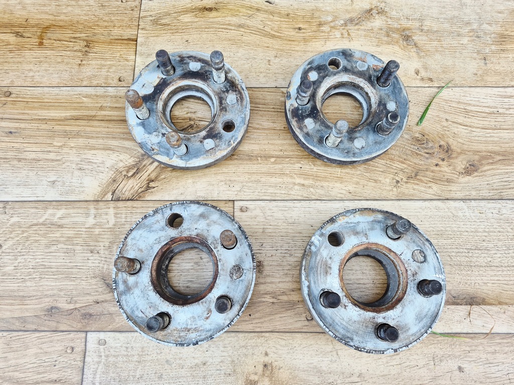 фото №5, Audi a3 8l проставка колеса golf 4 5x100