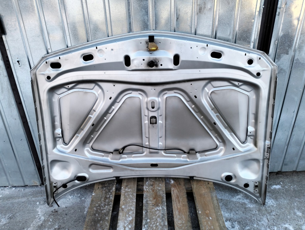 Капот renault laguna 2 рестайлинг  цвет ted69 2005-2007 оригинал в Украине