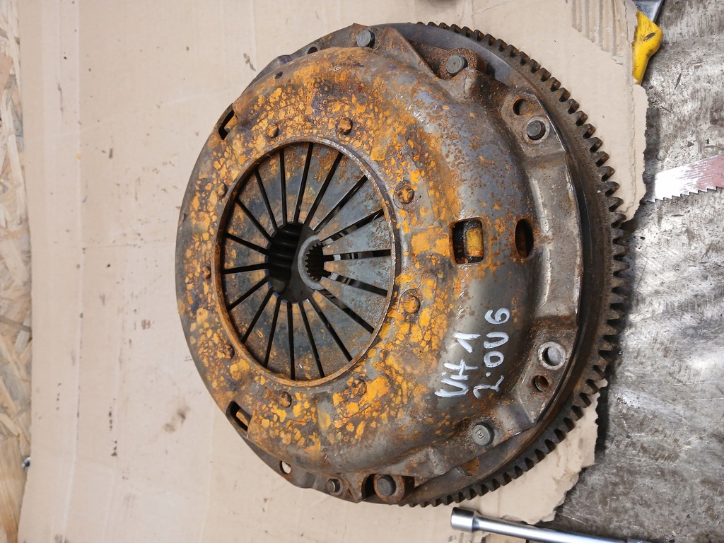 фото №8, Suzuki vitara i 2.0 v6 сцепление с колесом zmachowym