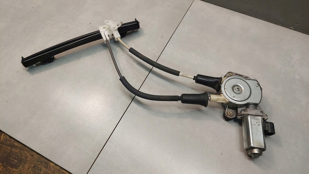 фото №6, Підйомник скло лівий задня alfa romeo 147 1.6