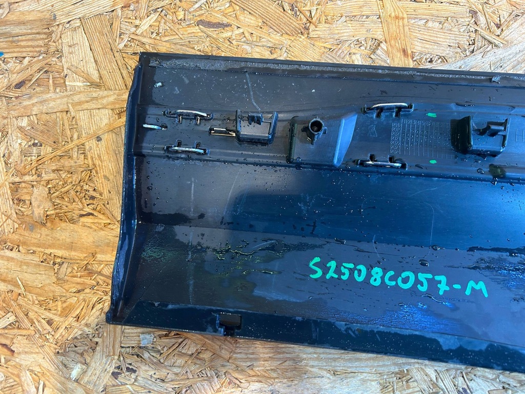 фото №7, Mercedes gla ii 2 h247 w247 19-23 молдинг нижняя дверь правое задняя задняя