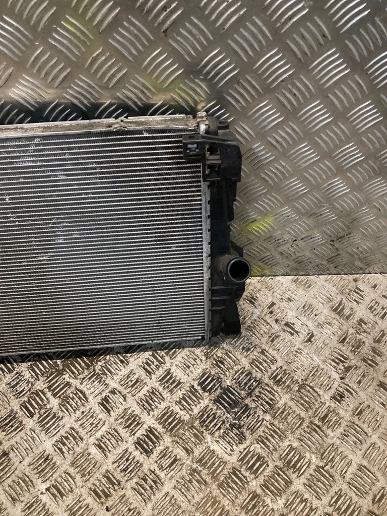 Mini clubman f54 радіатор Ціна