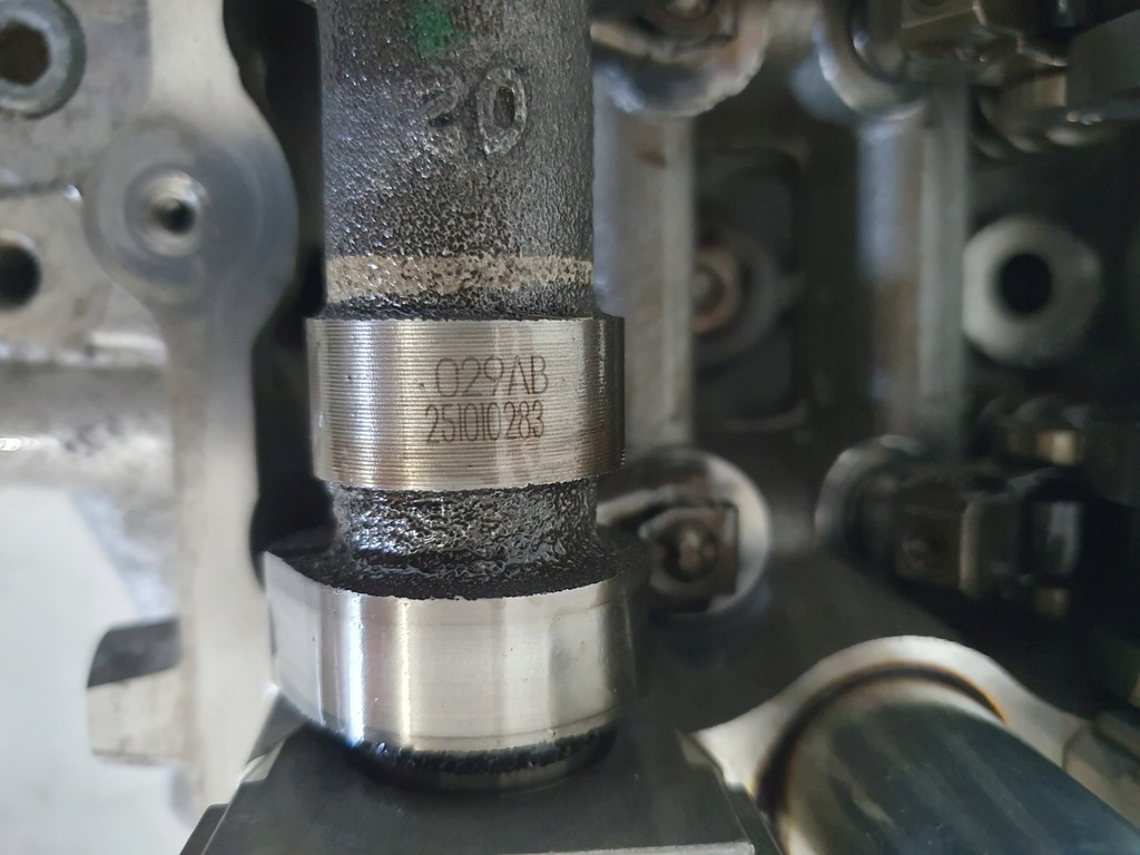 фото №8, Chrysler pacifica ii 16- 3.6 ліва головка вали розподільного валу 04893811af