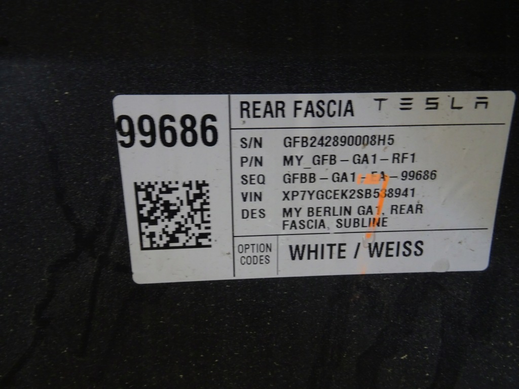 Tesla model y бампер задній 1493735-s4-e llu Недорого