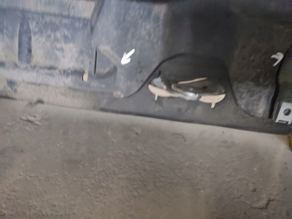 фото №7, Bmw f11 n47 pas передний усилитель передний