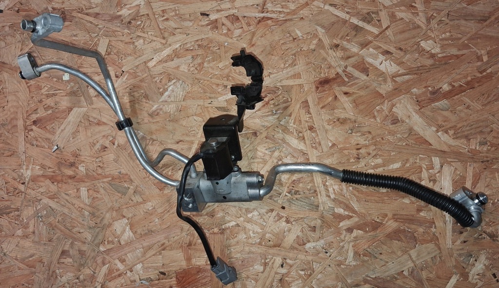 Купить Клапан расширительный труба пабтрубок  провода кондиционера lexus nx ii 4433101391