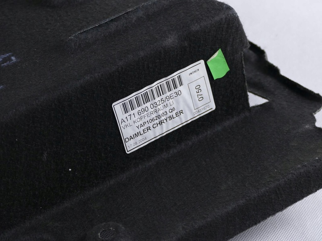 фото №4, Mercedes slk r171 обшивка багажника левый задняя обивка