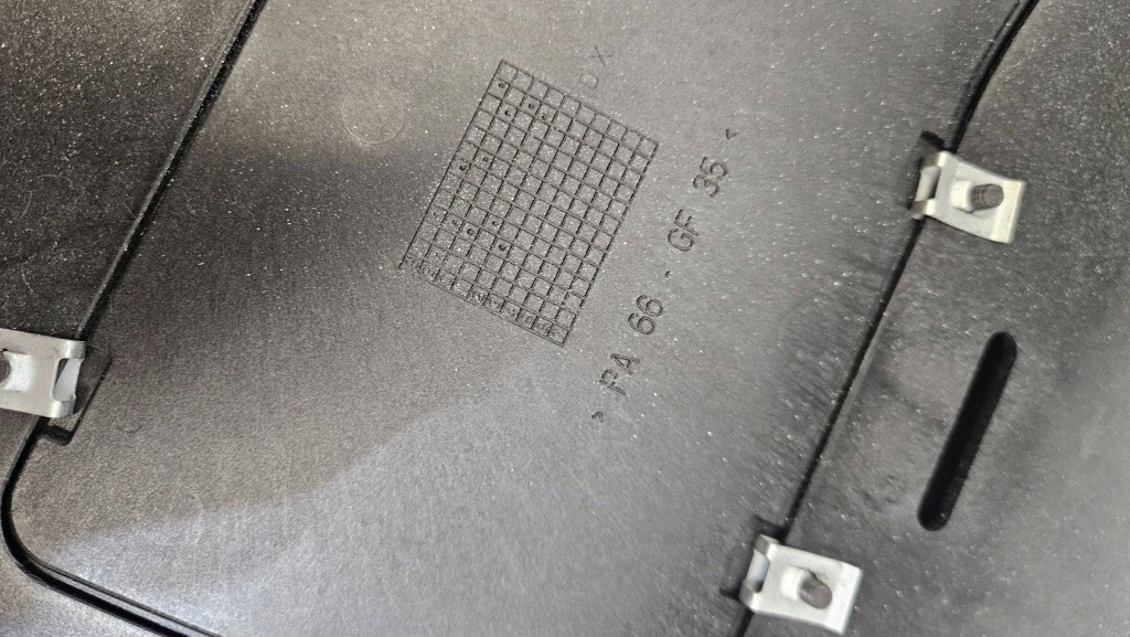 фото №8, Корпус фильтр воздуховод воздуха ferrari california f149