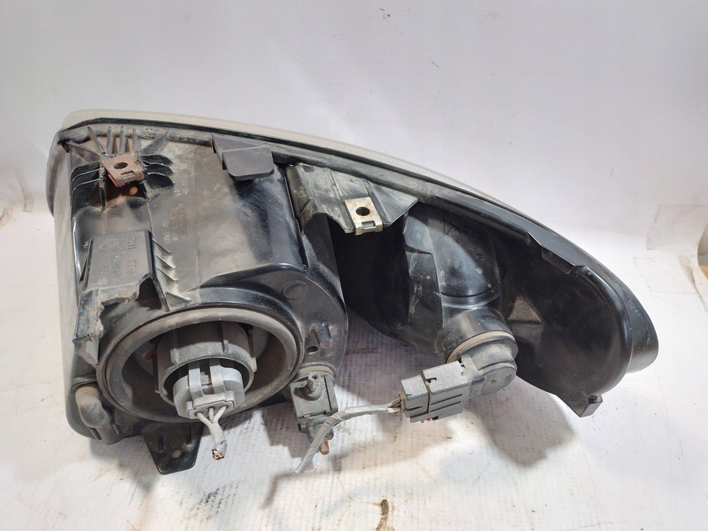 фото №6, Лампа передня права chrysler voyager iv 04857700ab all/l/8