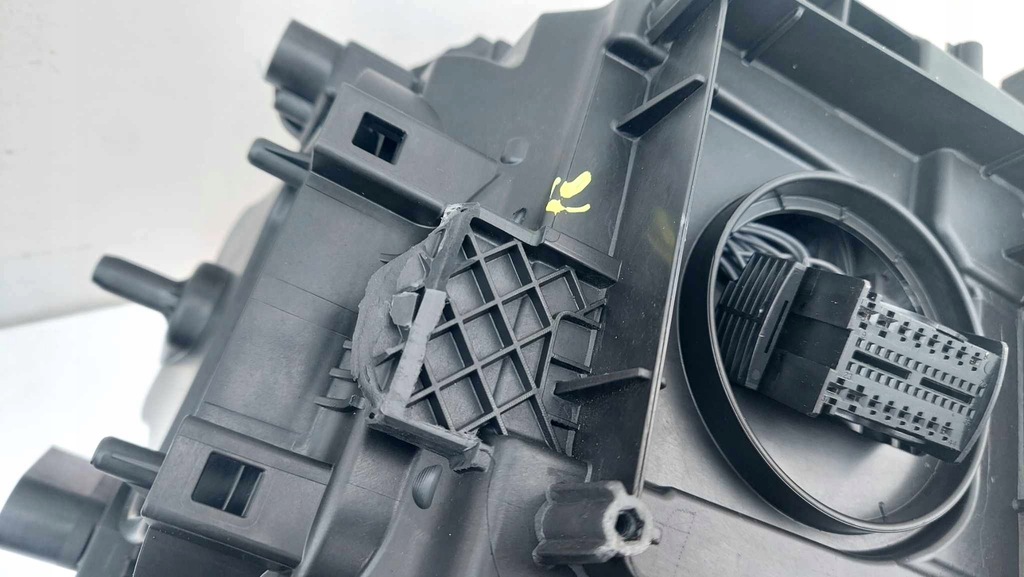 фото №10, Porsche macan lift gts лампа ліва перед передня martix 1423