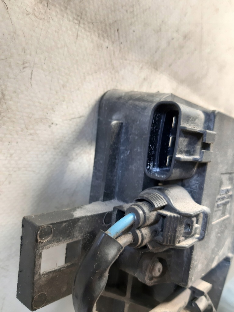 фото №9, Mazda 5 2.0 d оригинальный номер 168000-4850 вентилятор радиатора