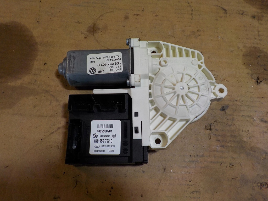 фото №5, Vw jetta 1.9tdi 2006 моторчик стекло 1k5837402