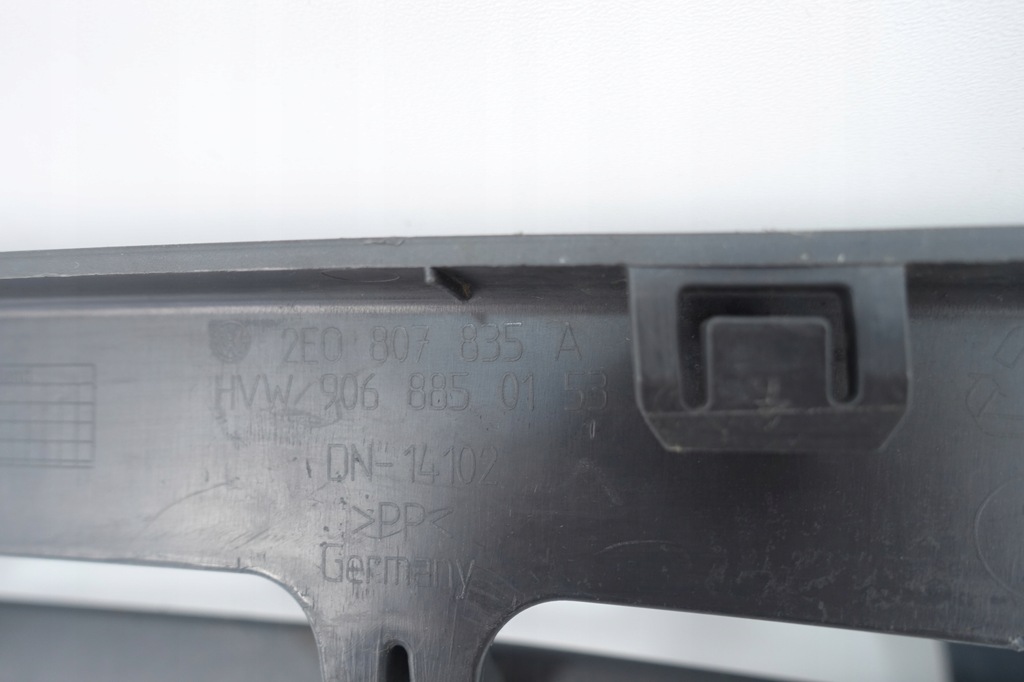 фото №10, Решётка средняя бампера vw crafter 2e0 2e0807835a