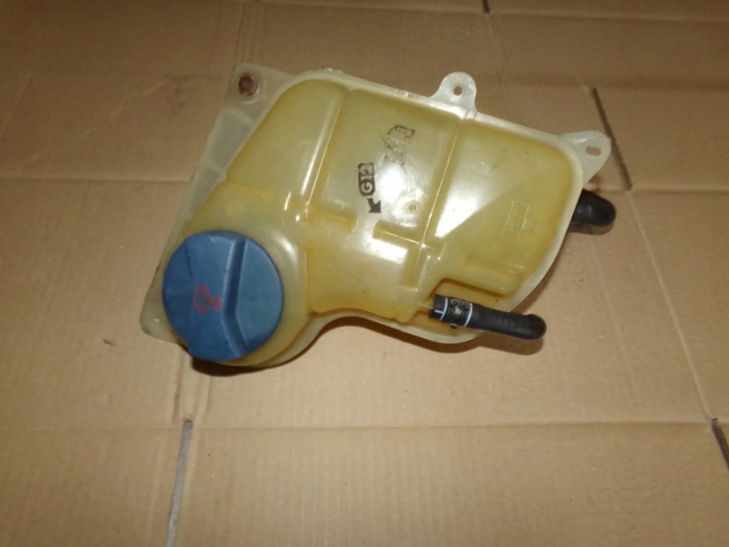 фото №1, Бак розширювальний кришка a4 b5