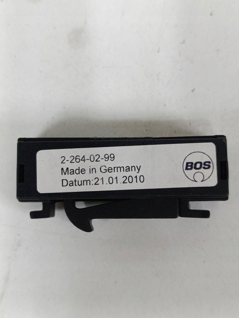 фото №1, Opel insignia a 2010 елементи кріпильні 22640299