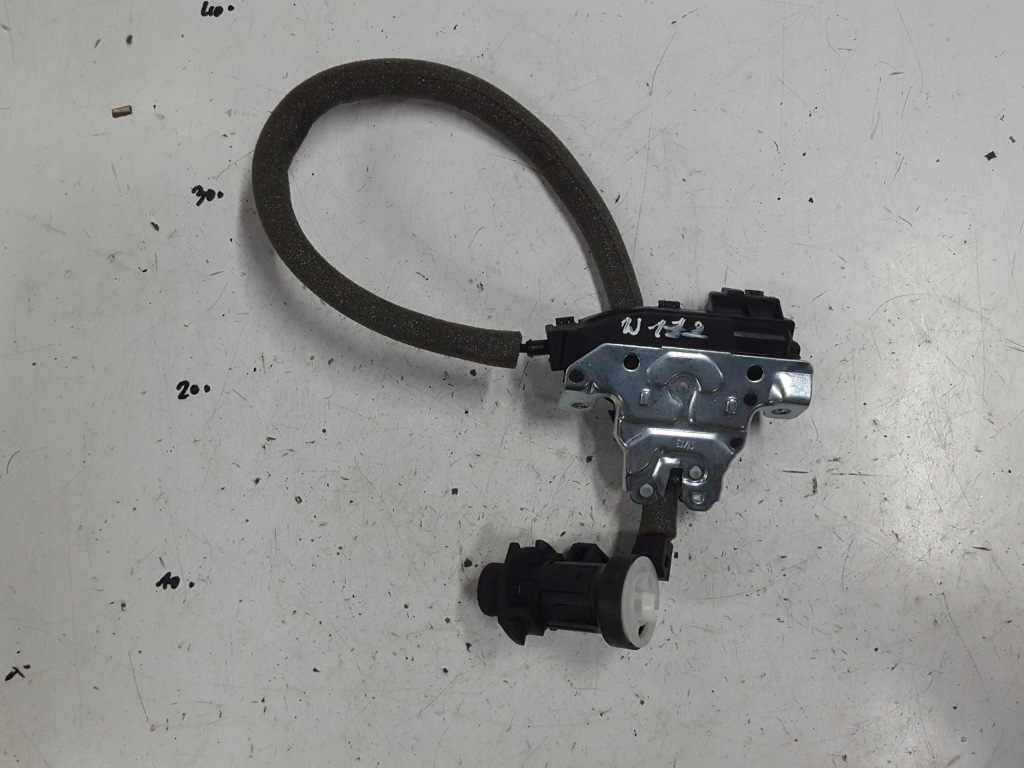 фото №1, Mercedes slk r172 w172 11r- замок кришки багажника задня