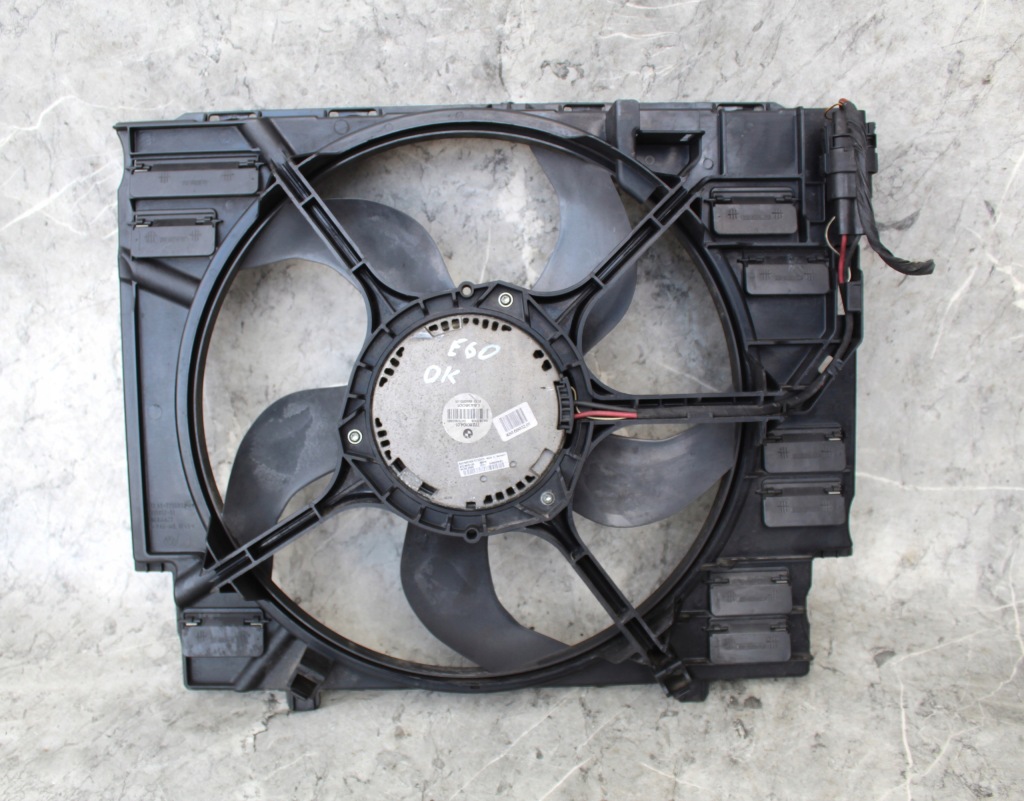 фото №1, Вентилятор радиатора bmw e60 2.0d 7796832