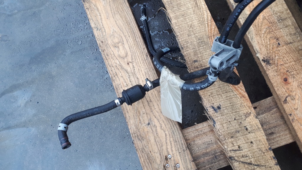 фото №12, S4 b8 провода топлива подвеска 3.0 tfsi s5