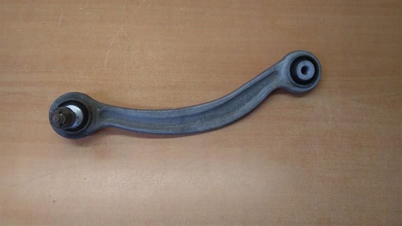 фото №1, Рычаг правый задний mercedes sl r231 400 3.0 v6